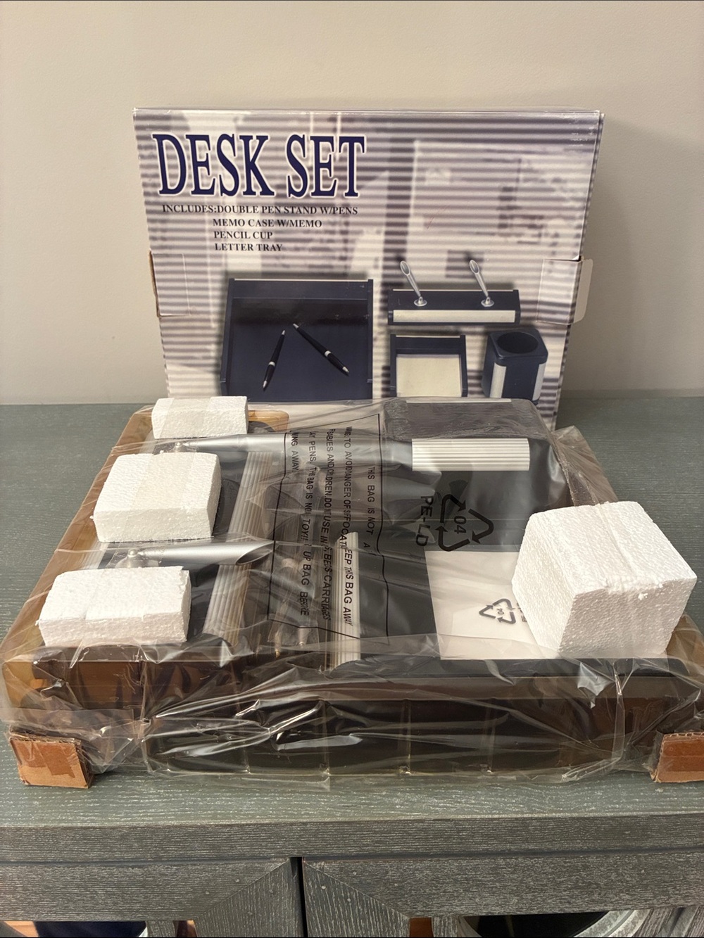 Vtg 80s/90s NIB Desk Set Black & Silver •Letter Tray •Pencil Cup • Memo •Pen